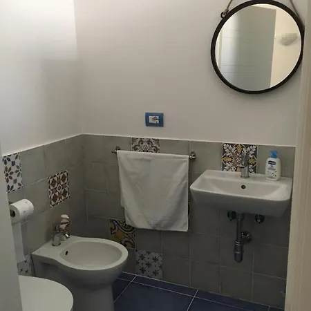 Nocleg ze śniadaniem Cetara Room Aversa